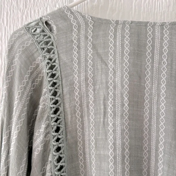 Elan Long Sleeve Crochet Top Womens Size small Boho Peasant Blouse Long Sleeve - Picture 8 of 9